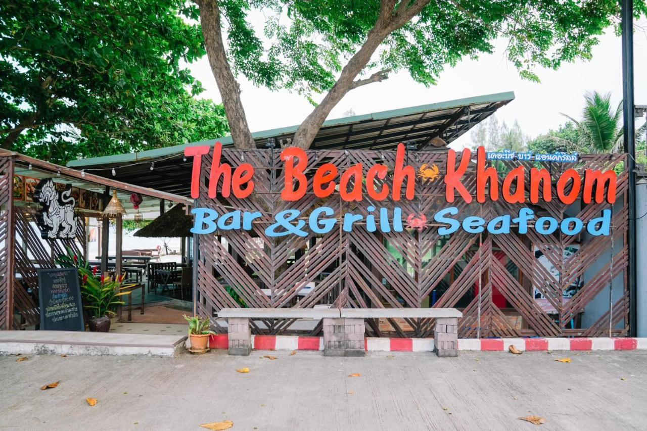 Khanom Golden Beach Hotel Exterior photo